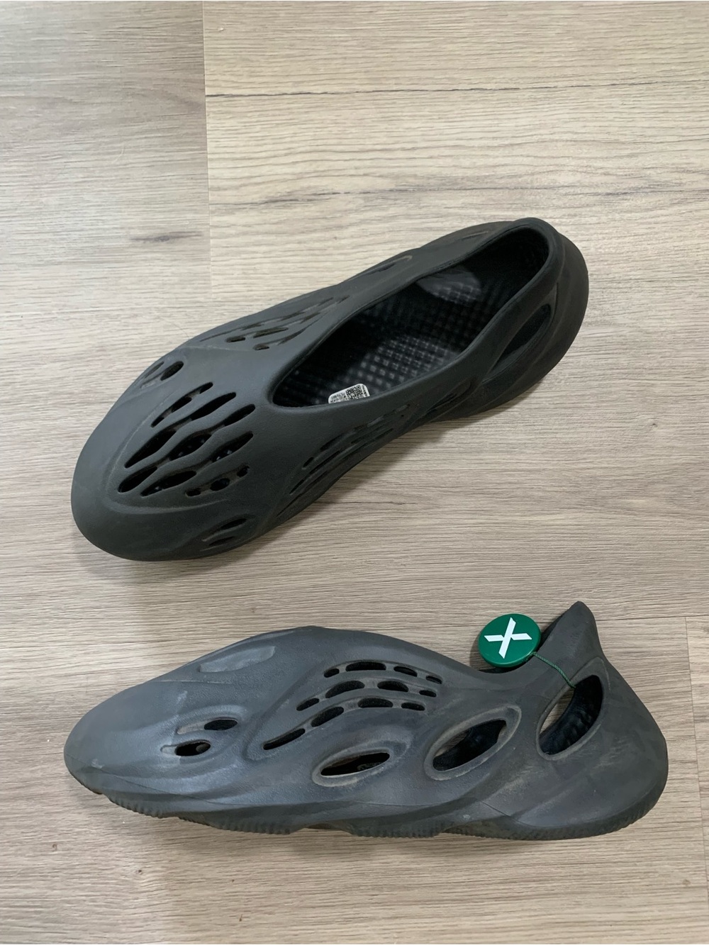 Yeezy Foam Runner in Charcoal Black size 14
